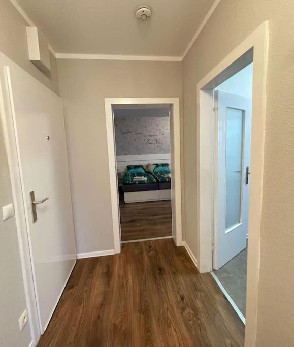 Grosse 3-Zimmer Wohnung, Zentrale Lage. Mülheim an der Ruhr Exterior foto